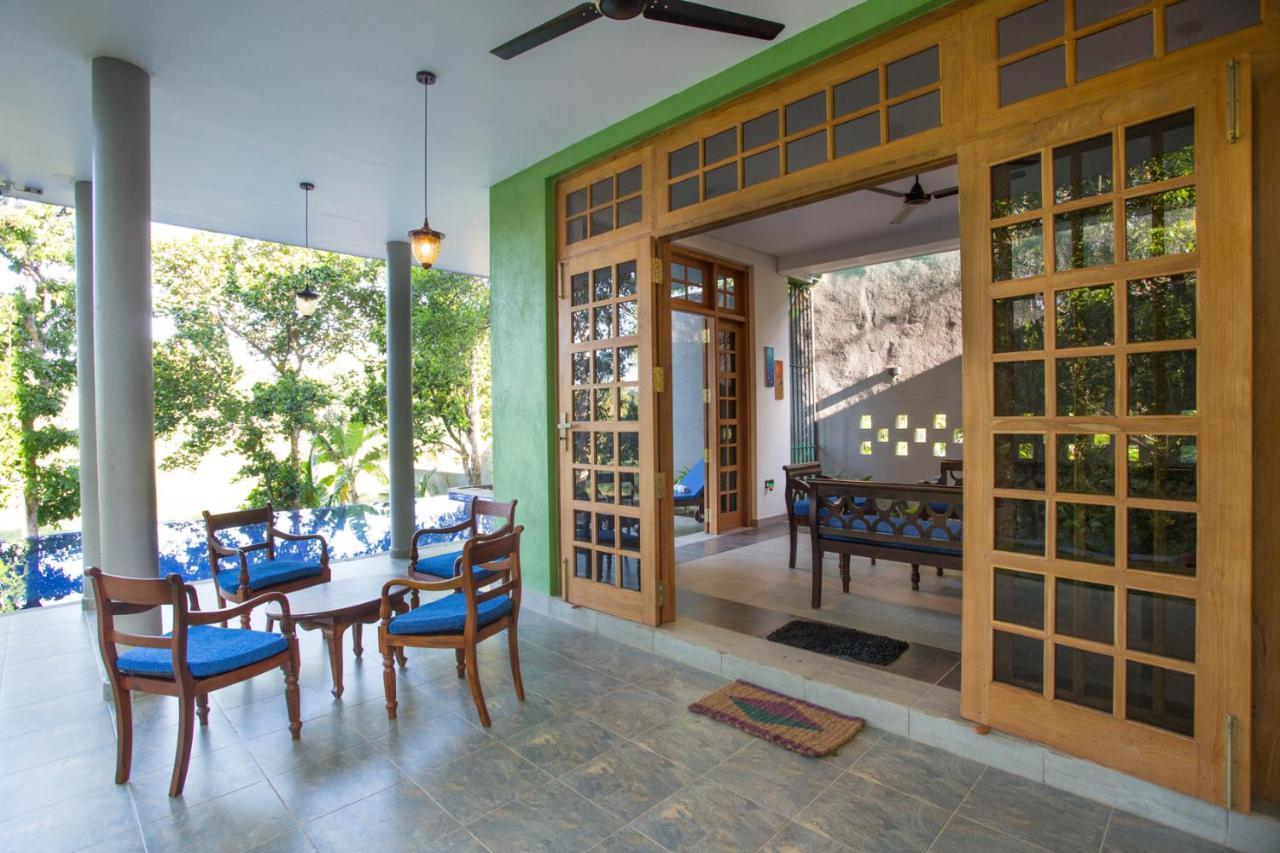 Barefoot Bungalow Hikka ฮิกคาดูวา ภายนอก รูปภาพ