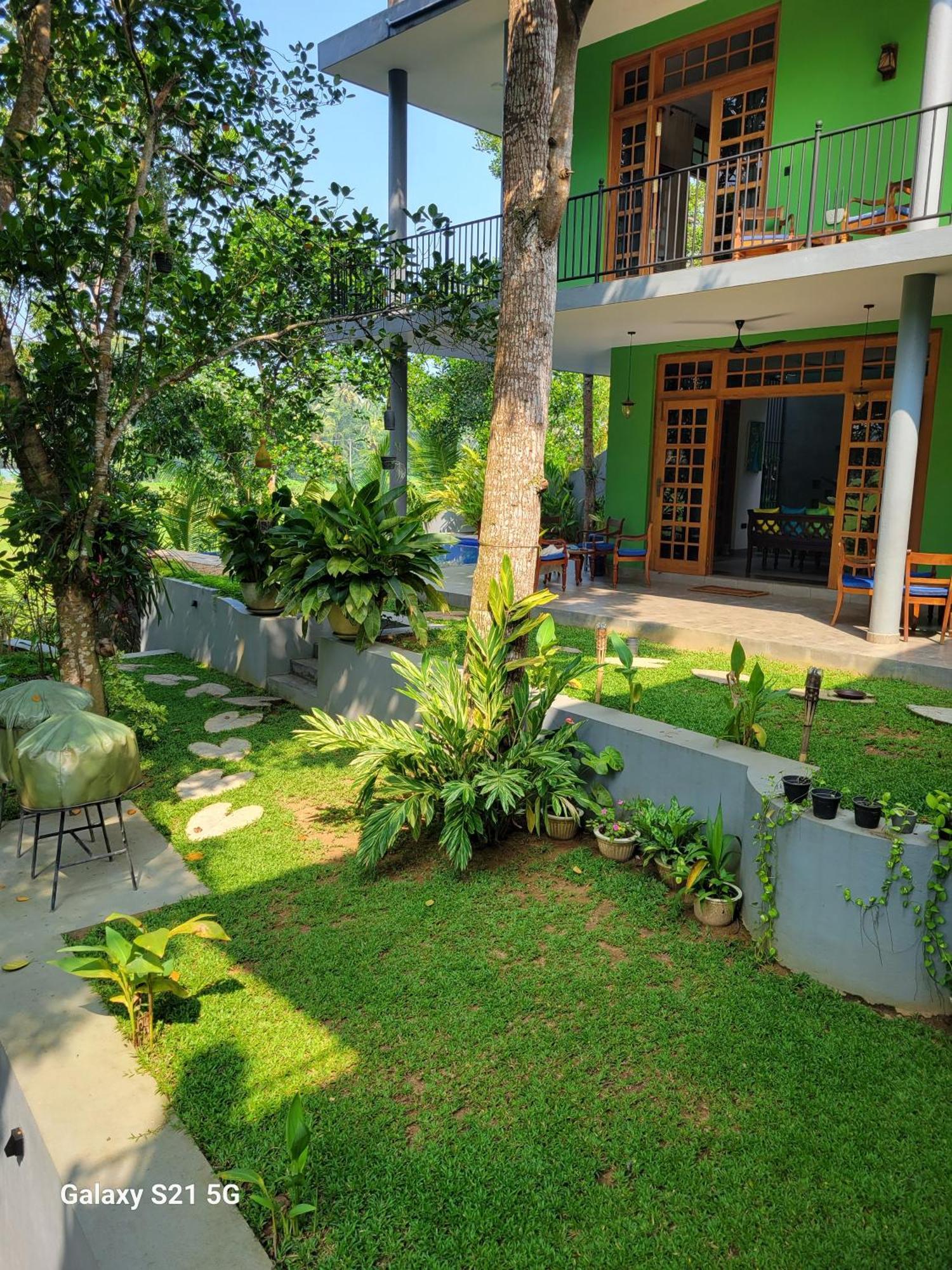 Barefoot Bungalow Hikka ฮิกคาดูวา ภายนอก รูปภาพ