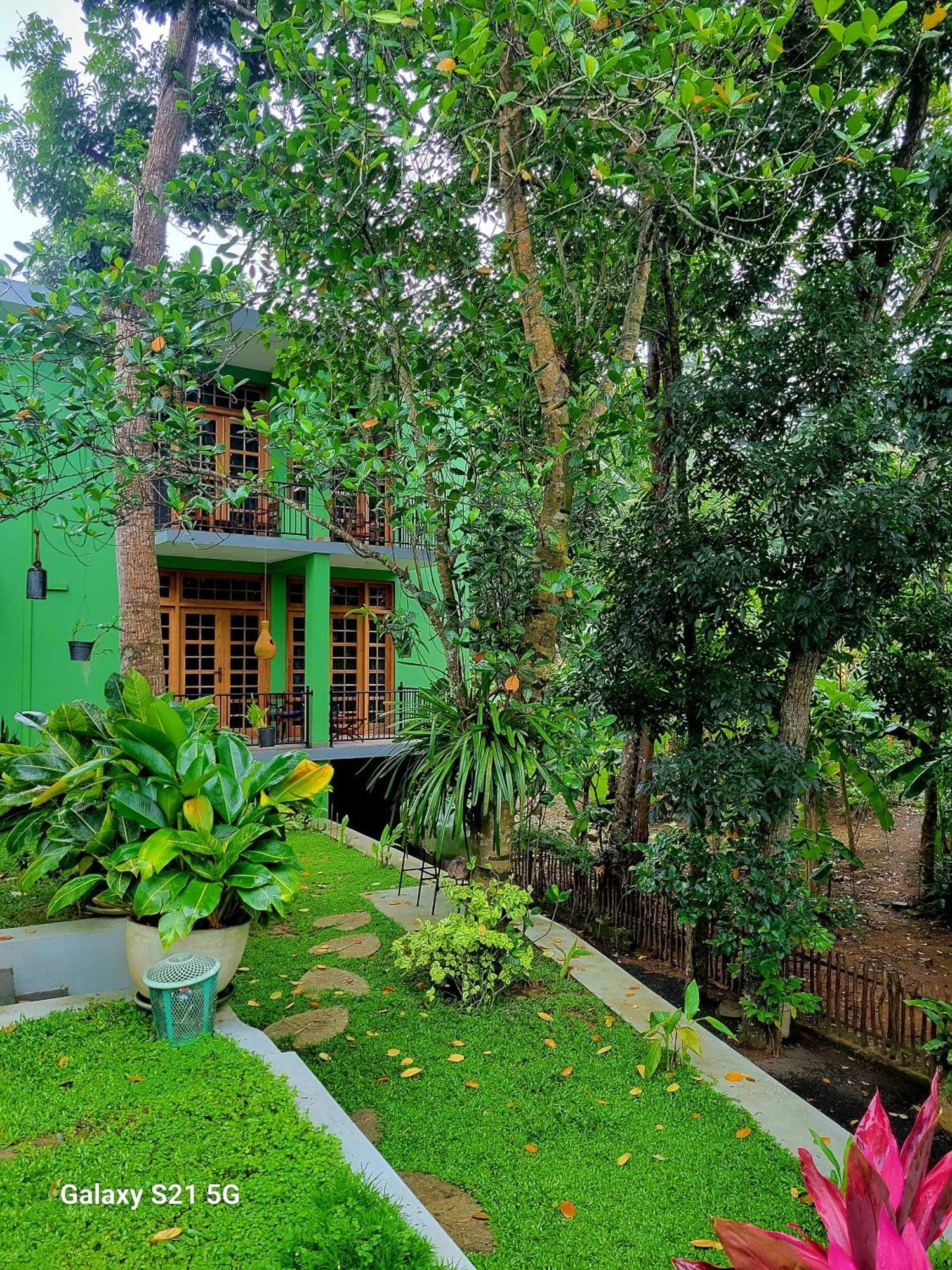 Barefoot Bungalow Hikka ฮิกคาดูวา ภายนอก รูปภาพ